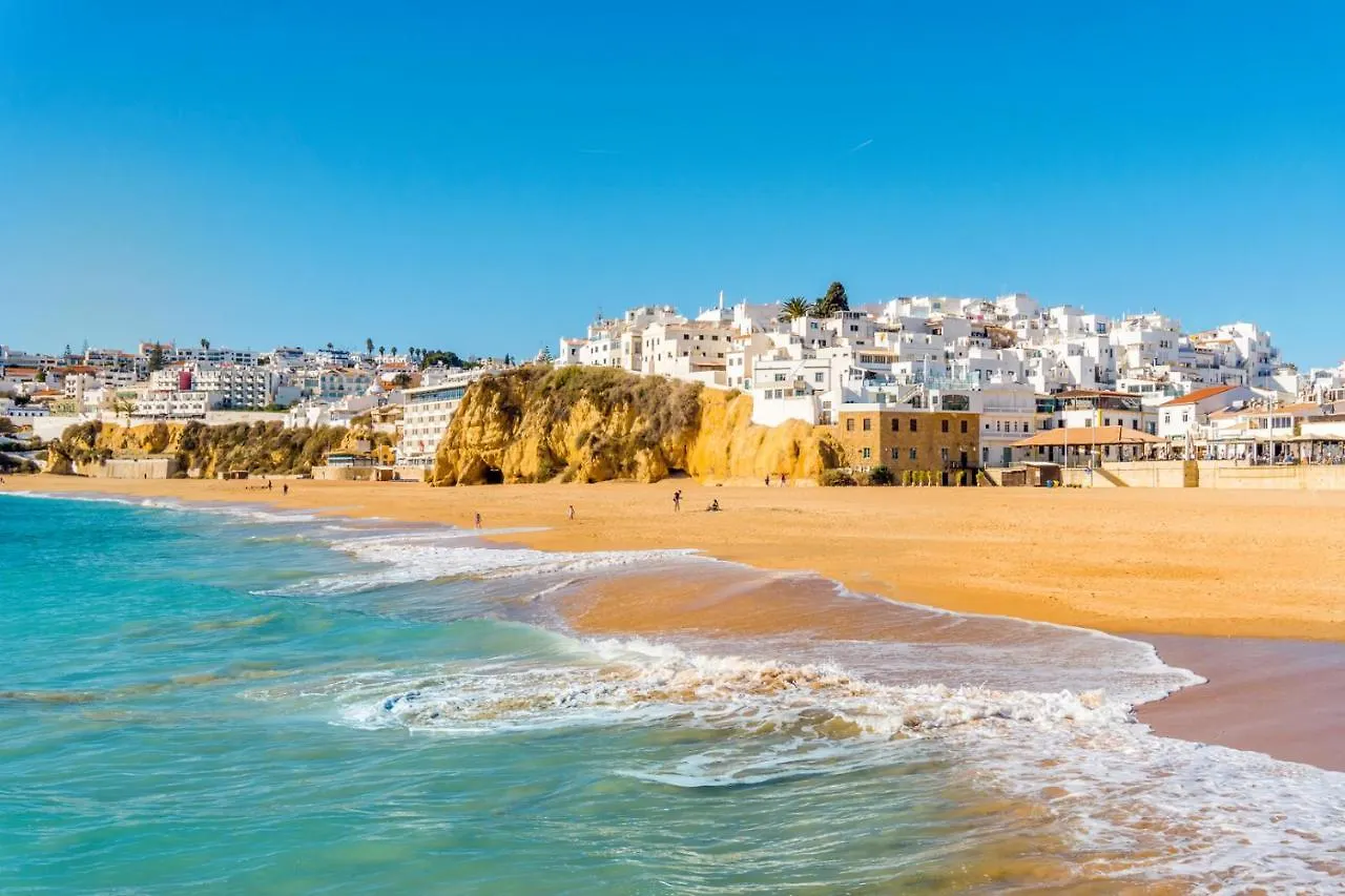 Warm Yellow Albufeira